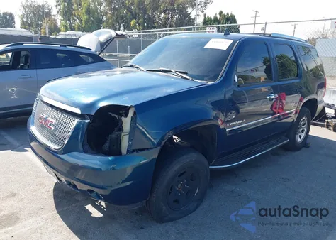 2007 GMC Yukon Denali z USA, uszkodzony, nr VIN 1GKFK63857J174759